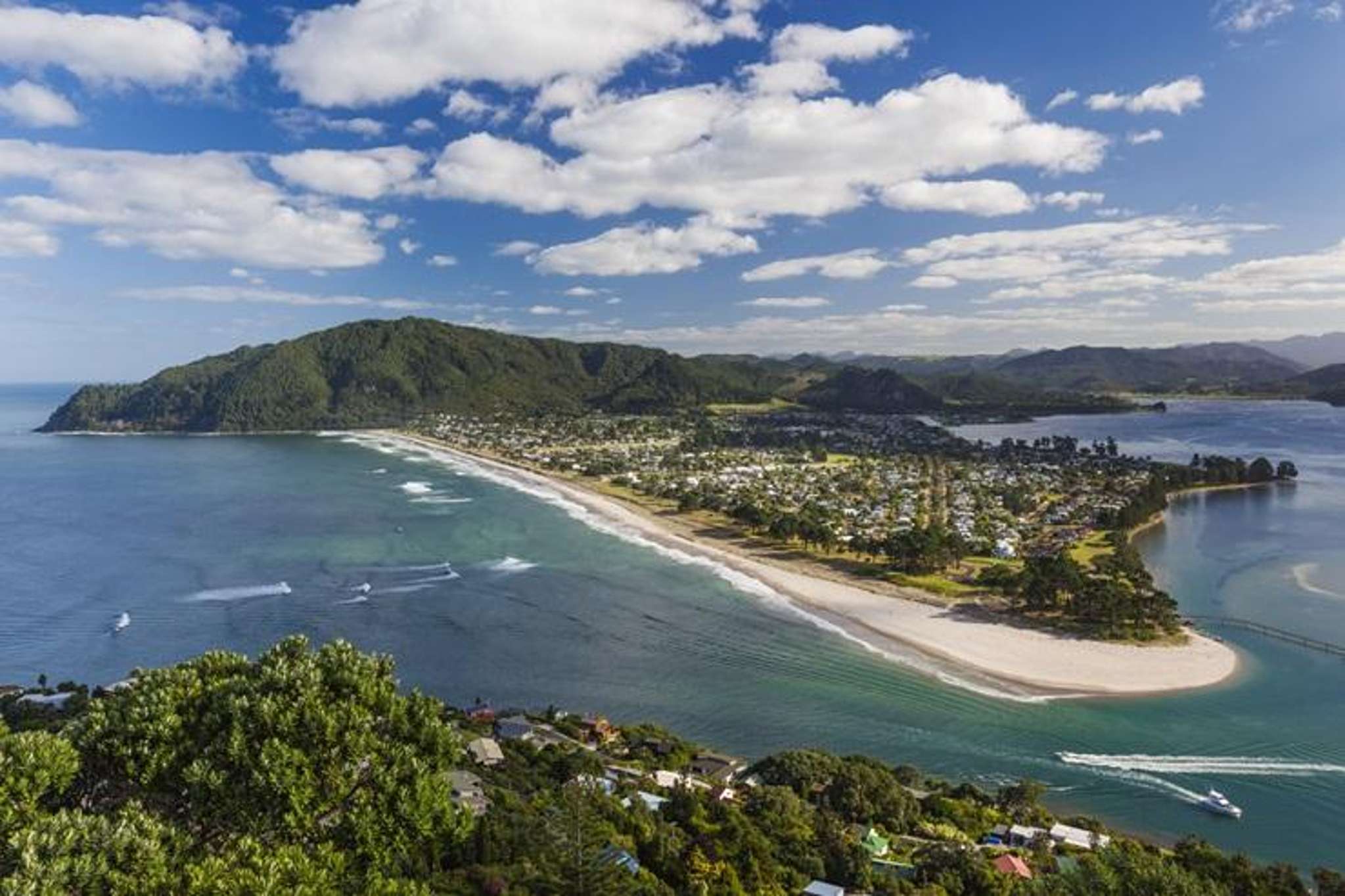 East Coast v West Coast - Coromandel’s battle of the baches