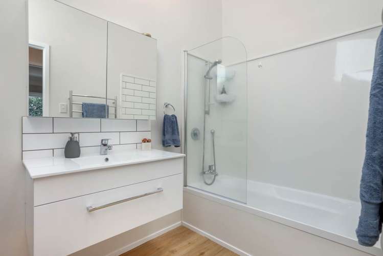 9a Quadrant Road Onehunga_16