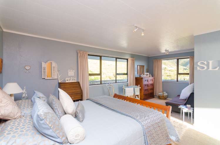 2b Te Miha Crescent Cape Palliser_7