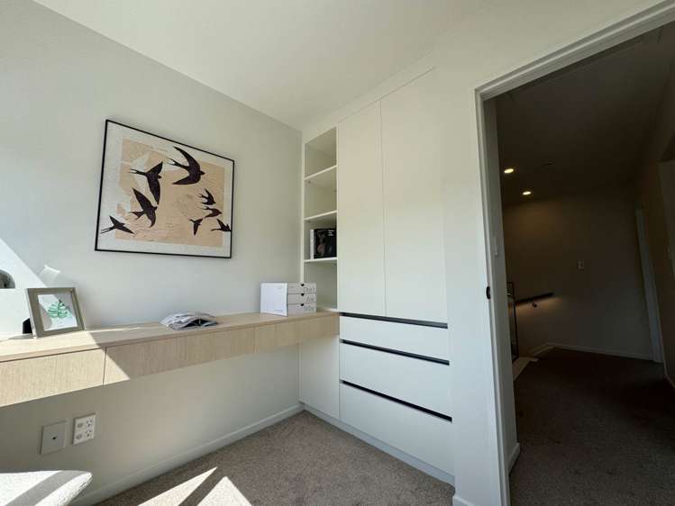 8A Ayrton Street Te Atatu South_8