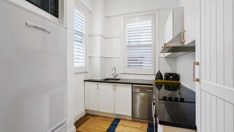 Gb/5 Parliament Street Auckland Central_10