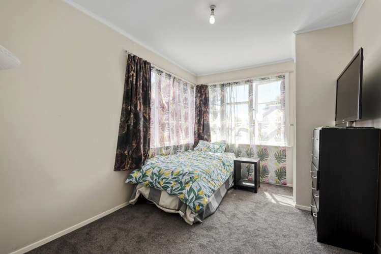 113 Springs Road Hornby_9