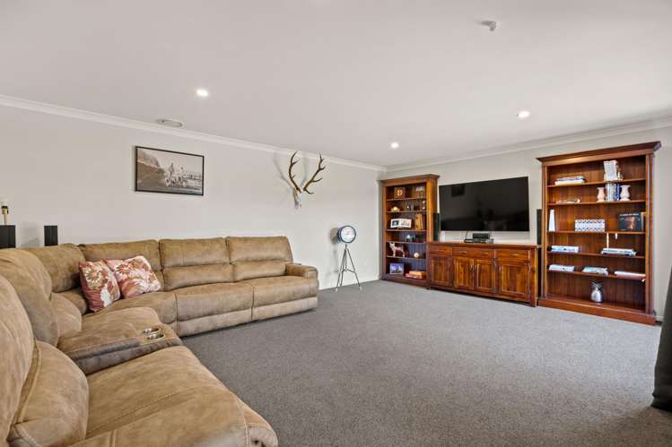 68 Addingtons Road Darfield_15