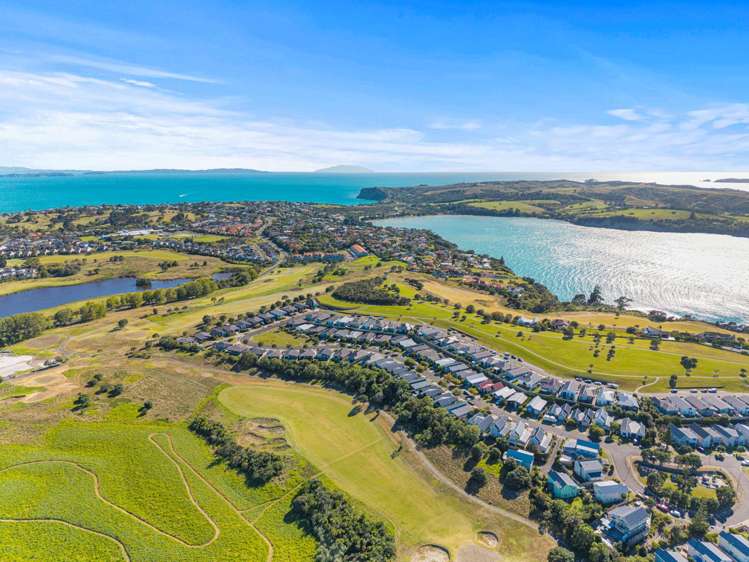 34 Cape Cod Drive Gulf Harbour_12