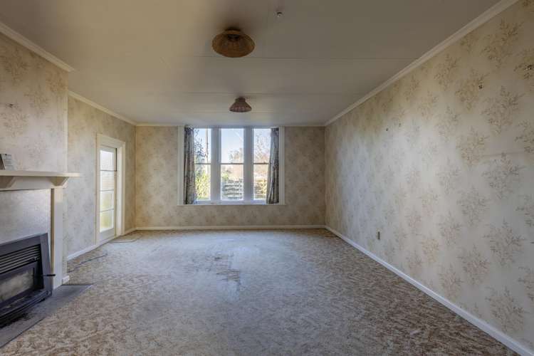 62 Albert Street Pahiatua_14