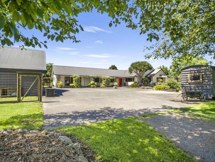 424 Tararua Road_0