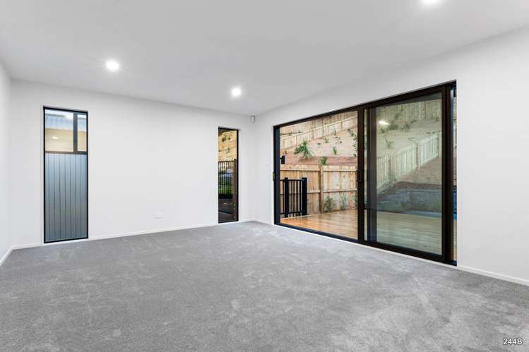 242, 244 West Hoe Heights Orewa_36