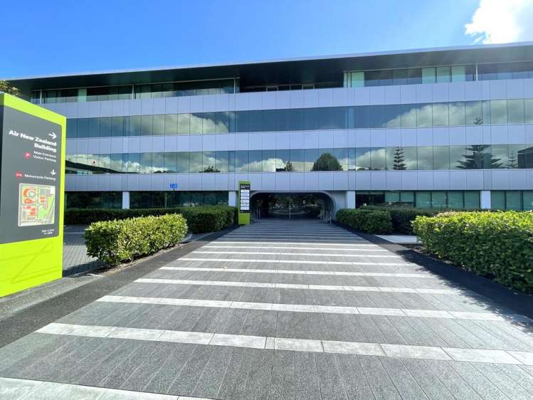 74 Taharoto Avenue_0