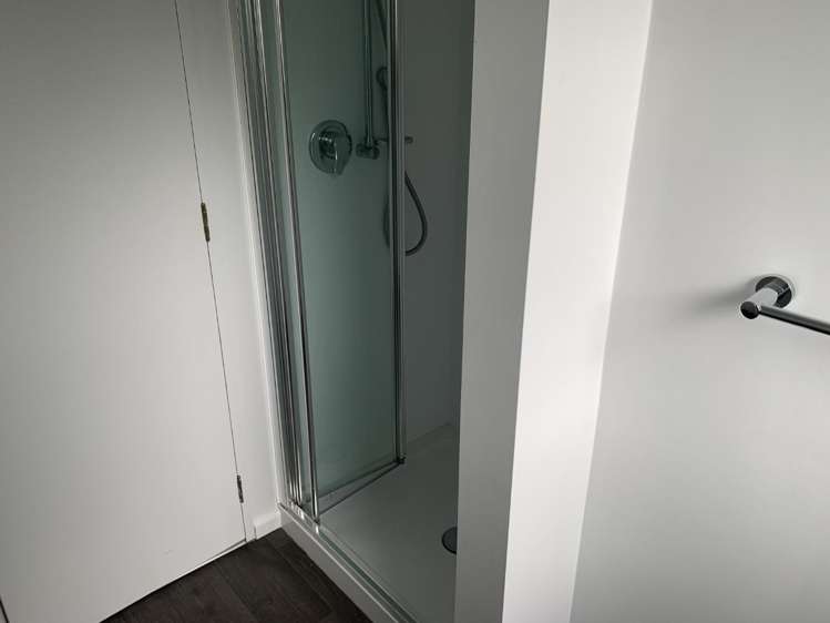 90 Strathmore Avenue 10516_7