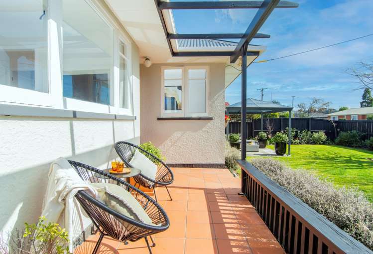 19a Pemberton Crescent Greerton_0