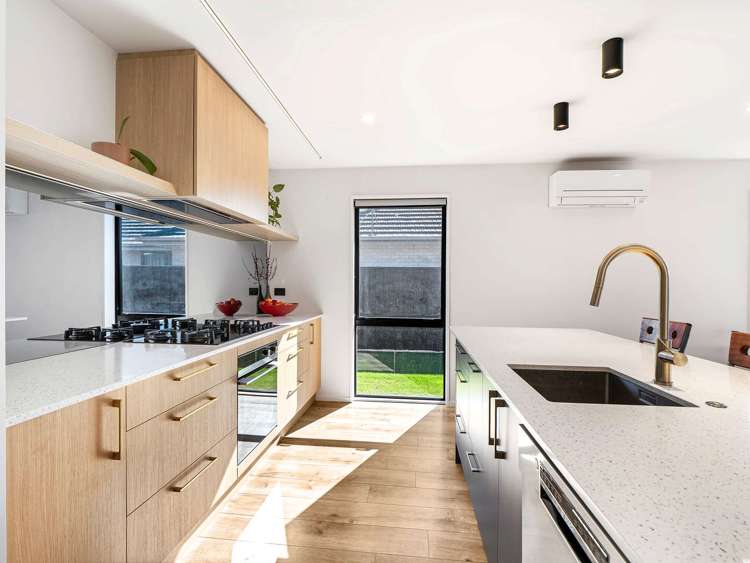 10 Weaver Street Woodend_5