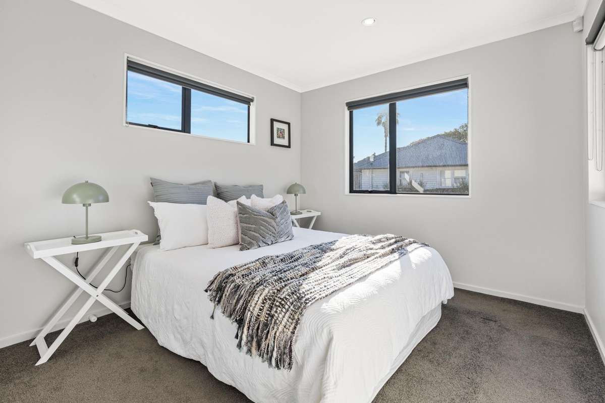 70 Glen Road_5