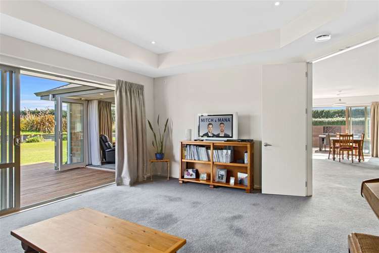 780 Oxford Road Fernside_9