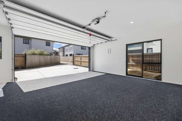 16 Hughs Way Flat Bush_36