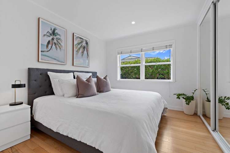 3/11 Esmonde Road Takapuna_11