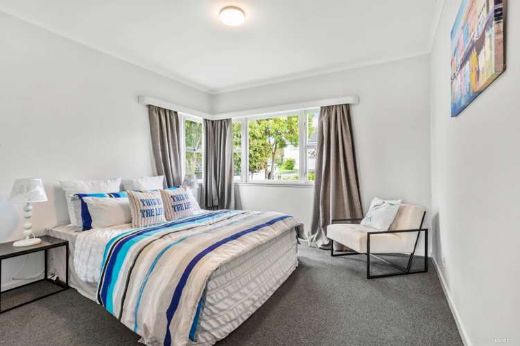 97 Sylvan Avenue Northcote_12