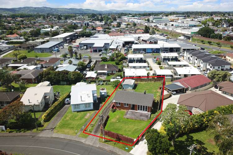 69 Arimu Road Papakura_3