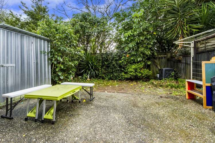 10/11 The Avenue Albany_11