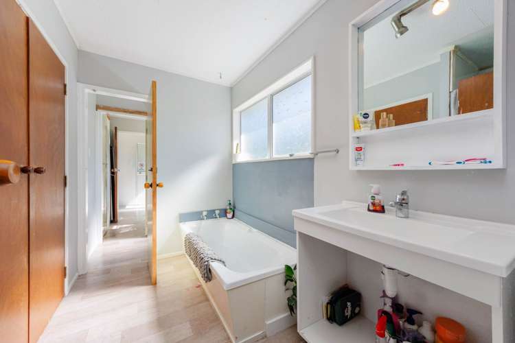 60 Ross Road Topuni_27