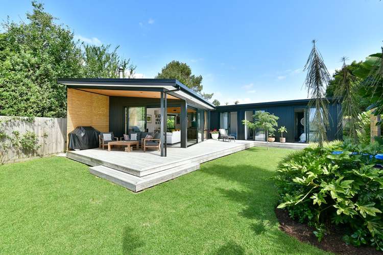 59 The Circle Manly_0