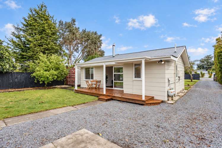 18 Old Main North Road Leithfield_17