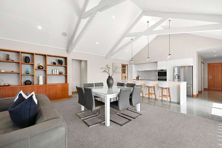 38 Baxter Michael Crescent Cambridge_14