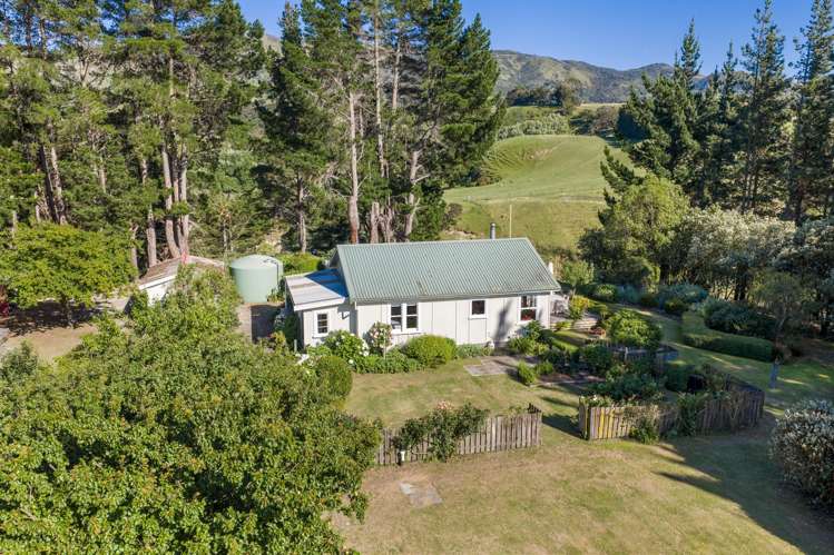 188 Ellerton Valhalla Road Kekerengu_40