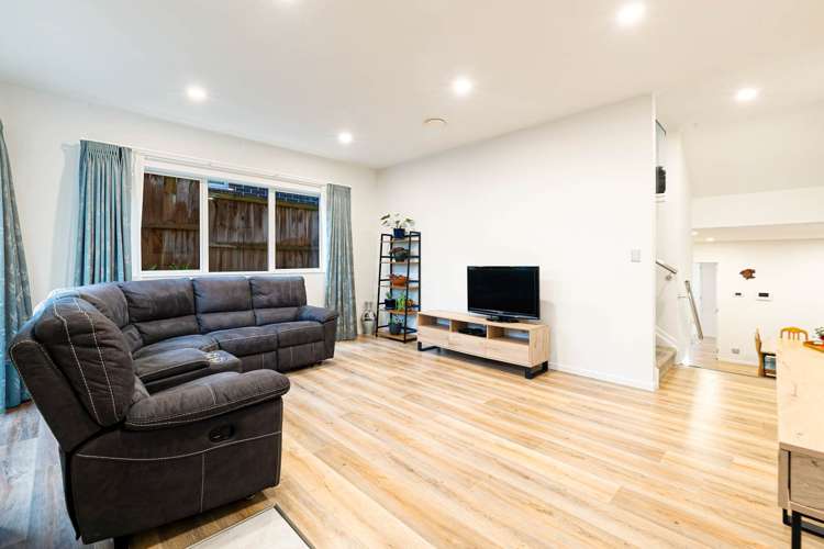 21 Mcquoids Road Flat Bush_8