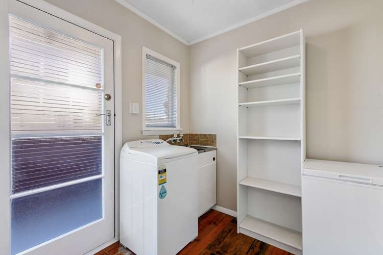 72 Joy Street Shirley_11