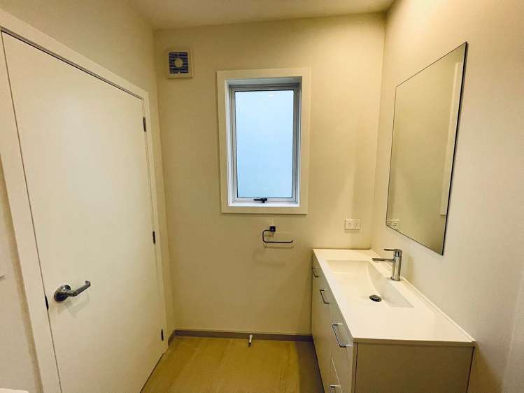 9 Alexander Road Algies Bay_7
