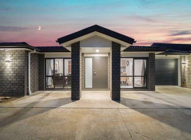 Modern Living & Convenience - 8A Martin Road