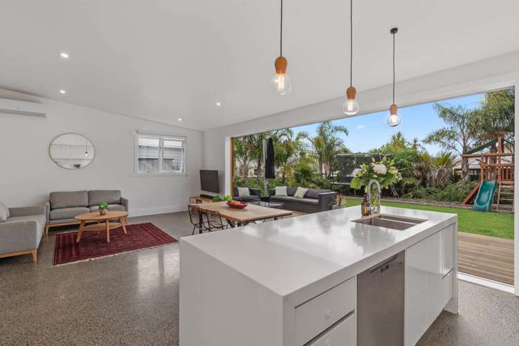 20 Egremont Street Belmont_27