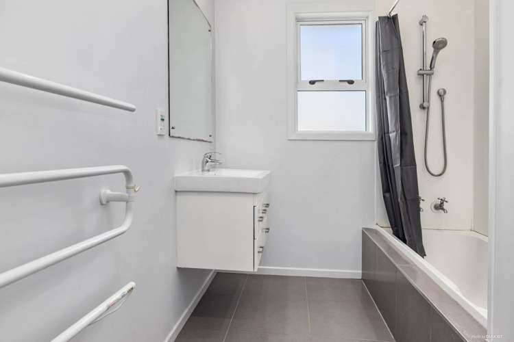 105 Kitchener Road Waiuku_9