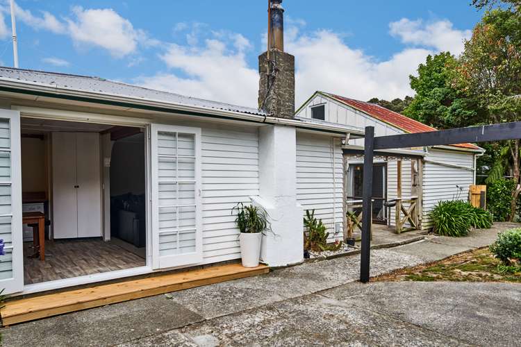 72 Hair Street Wainuiomata_15