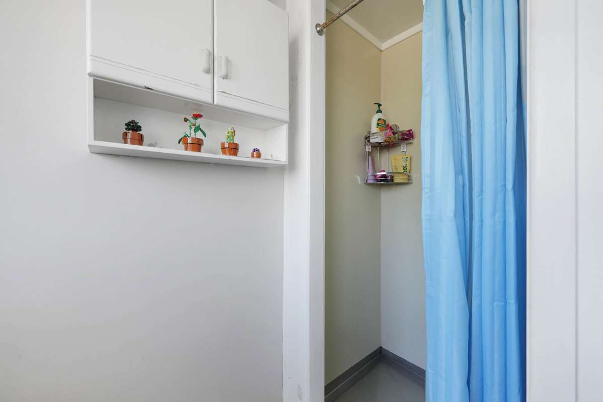 3/872B Dominion Road_4