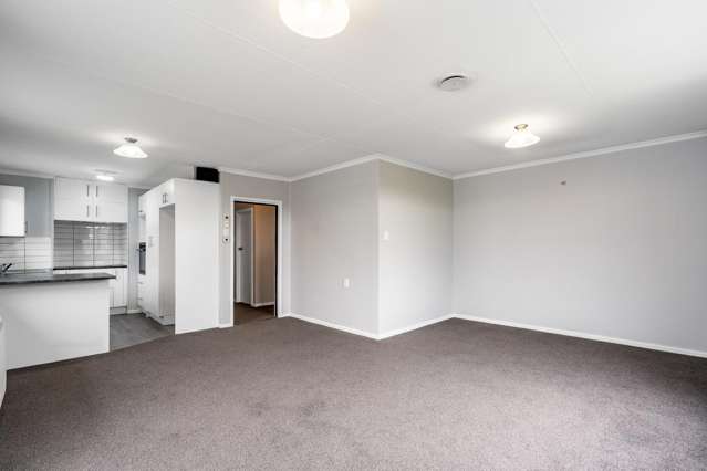 75 Glenalmond Crescent Rockdale_4