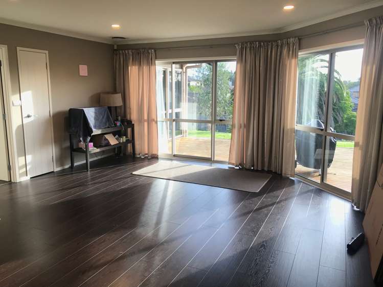 68 Intrepid Crescent Beachlands_2