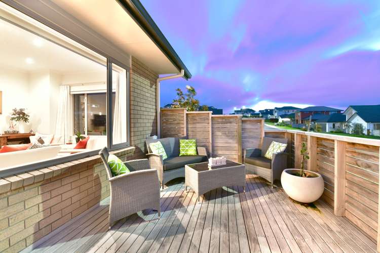 5 Sibling Court Silverdale_3