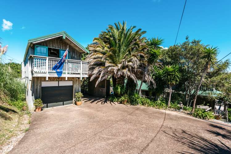 5 Huia Street Oneroa_3