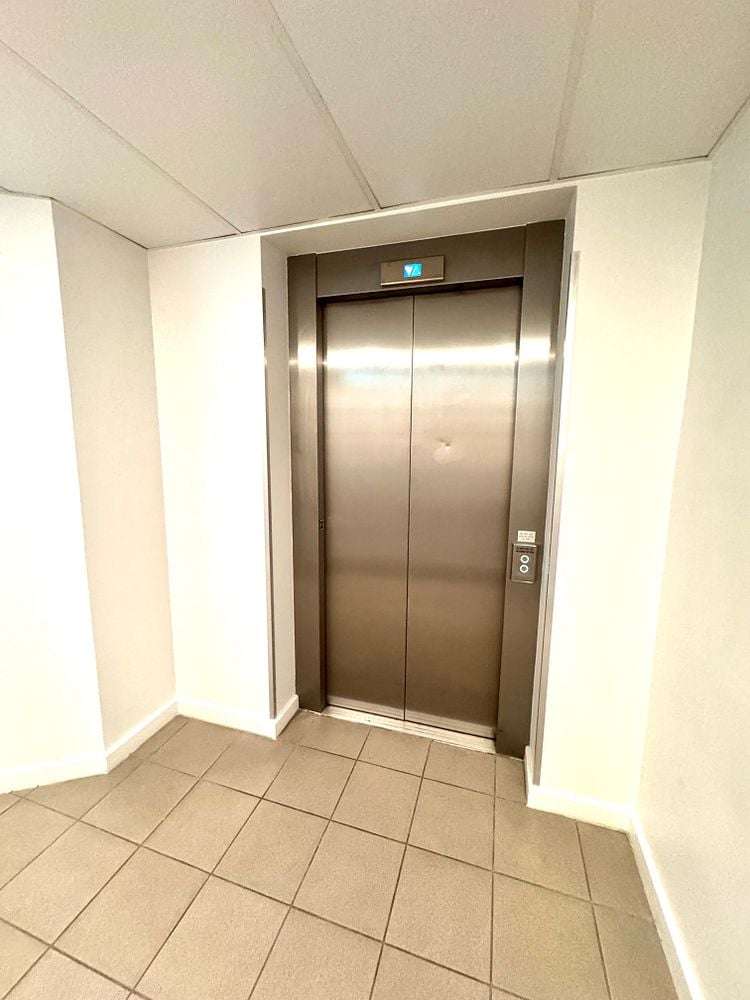 2j/83 New North Road Eden Terrace_5