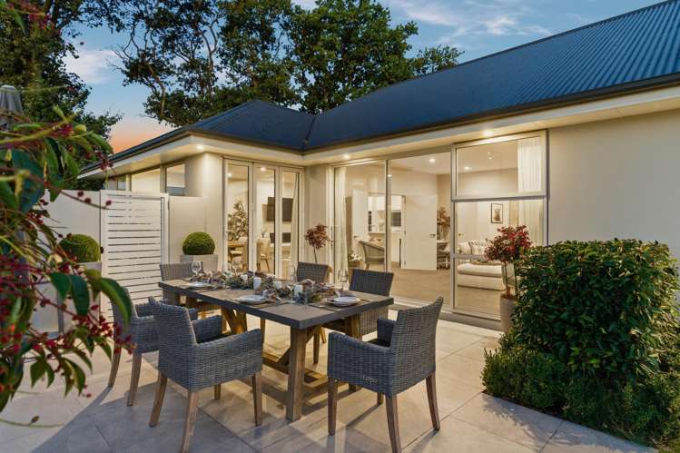 8 Oaks Drive Lincoln_31