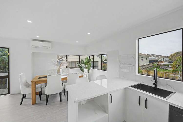 2/36 York Road_3
