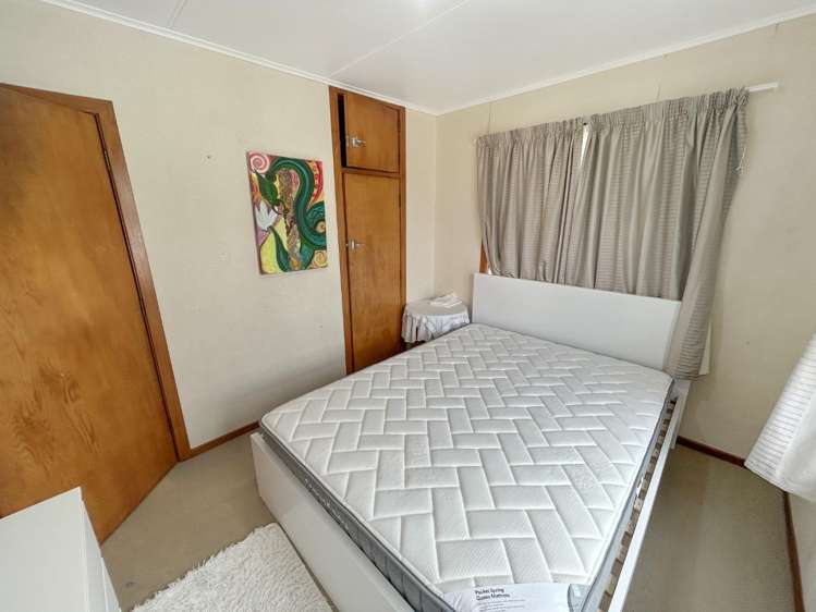 2/7 Blenheim Place 10844_5