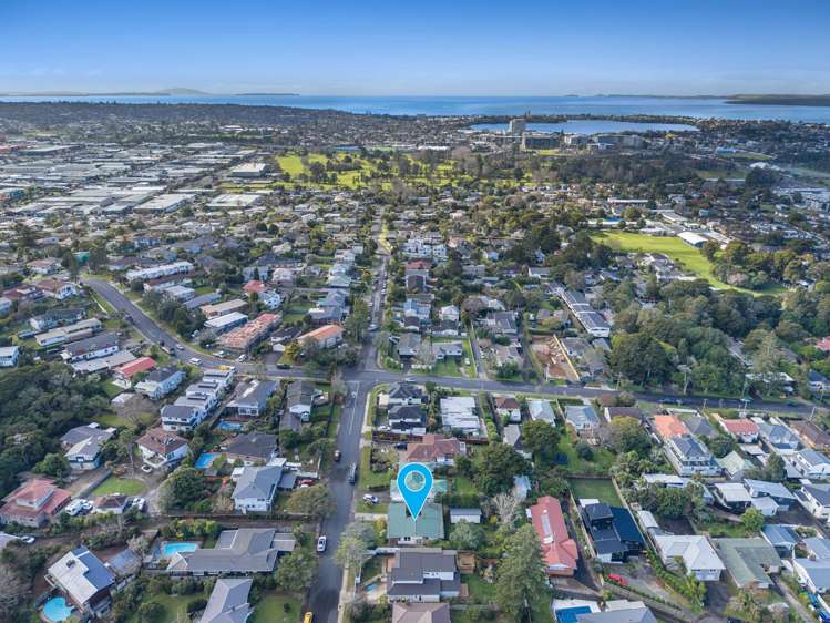 54 Holland Road Hillcrest_17