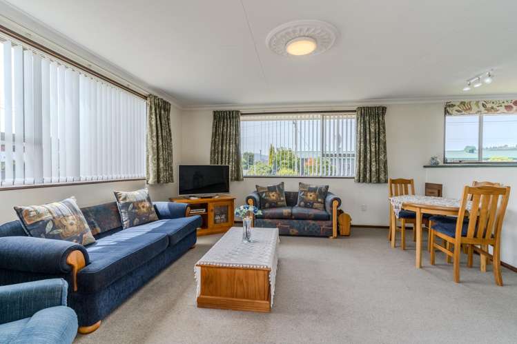 58 Church Street Mosgiel_11