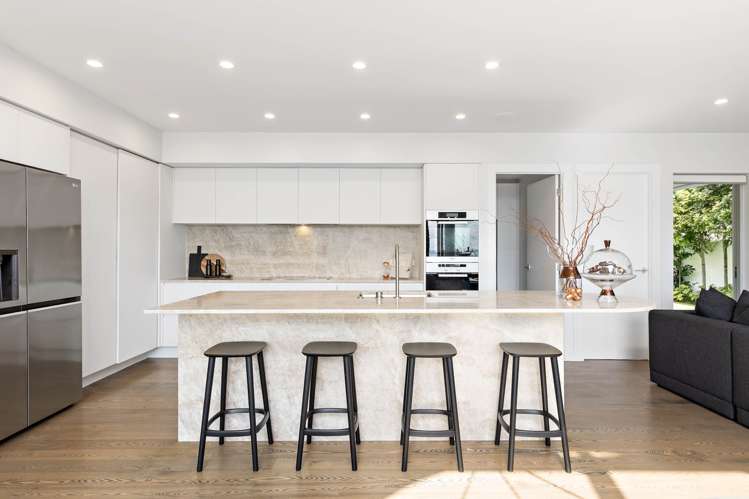 21 Benbow Street St Heliers_10