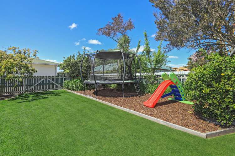 812 Williams Street Mahora_16