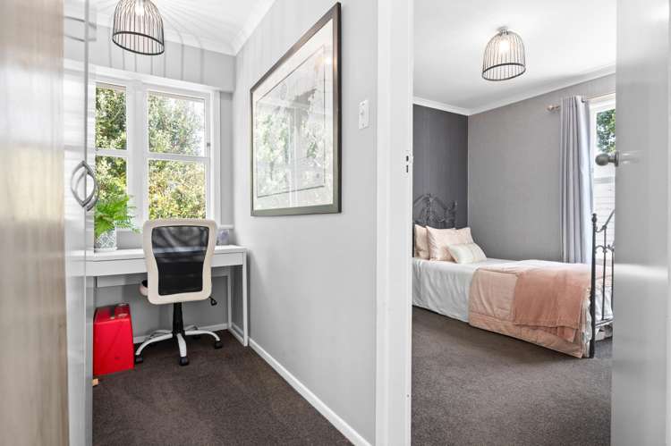 4 Sutton Crescent Hillcrest_13