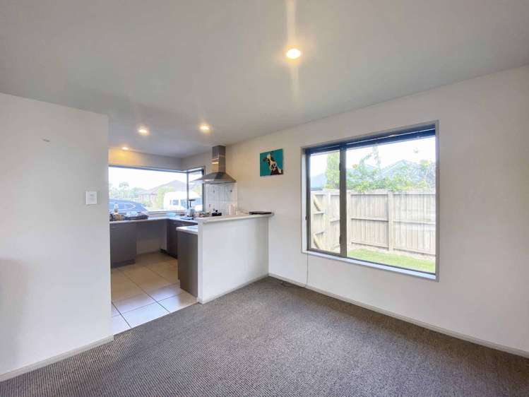 6 Begonia Lane Wigram_4