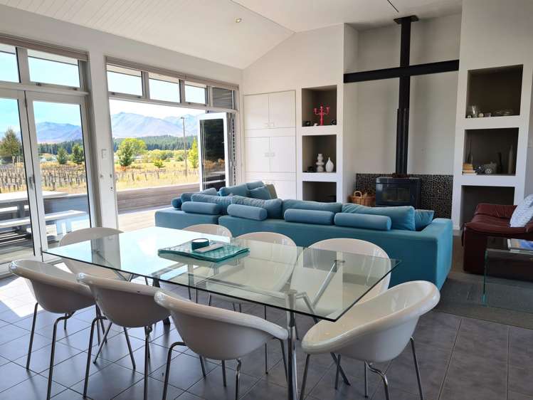 9 Dwyer Place Lake Tekapo_11